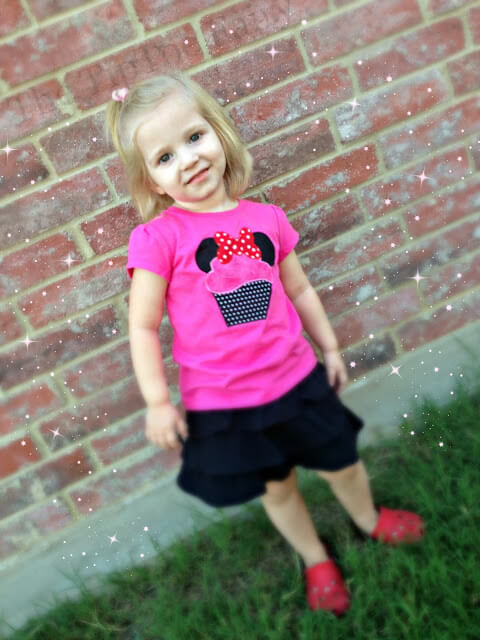 Minnie Mouse Cupcake Applique | The TipToe Fairy