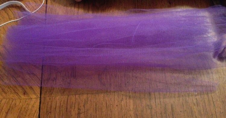 Cut strips of tulle