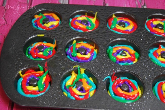 Make some Rainbow Tie Dye Mini Donuts with cake mix! Super easy and fun! The TipToe Fairy #KidsChoiceDrink #Ad width=