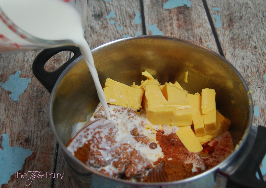 Three Easy Dips for Taquitos and Tamales - skillet queso, salsa guacamole, and Mexican chili gravy | The TipToe Fairy #DelimexFiesta #Ad