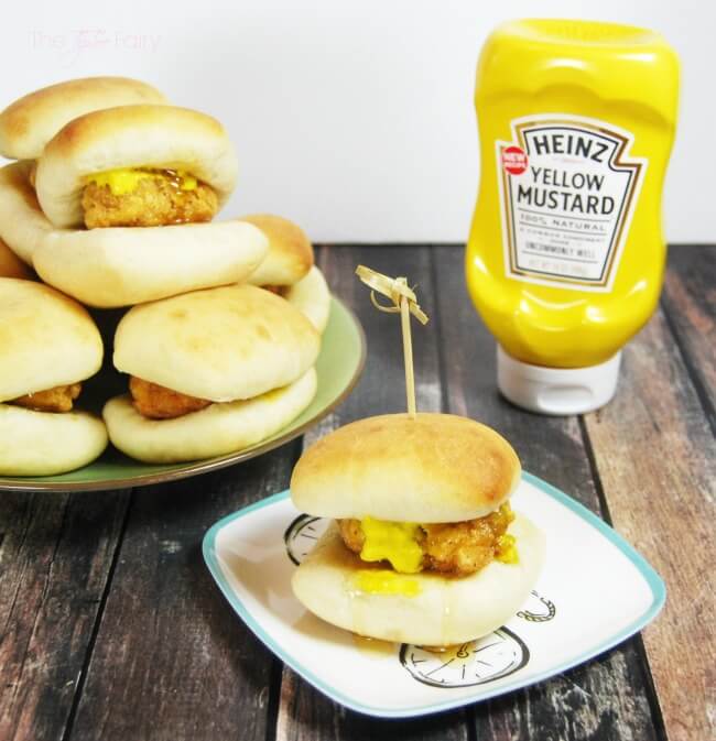 The EASIEST Chicken Sandwich Ever - perfect to go hand in hand with grilling season or as a quick meal or snack | The TipToe Fairy #KetchupsNewMustard #Ad