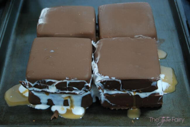 Klondike Ice Cream Cake - a sweet frozen treat perfect for summer! #ASweetSale #Albertsons  [ad] | The TipToe Fairy