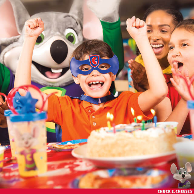 Chuck E. Cheese - the place for awesome birthdays where a kid can be a kid! #ad #chuckecheese @ChuckECheese| The TipToe Fairy
