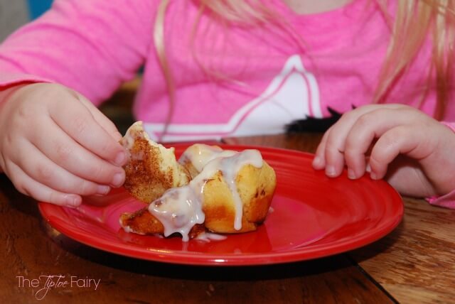 Monkey Muffin Cinnamon Rolls @Pillsbury #ad #food #foodie #yum