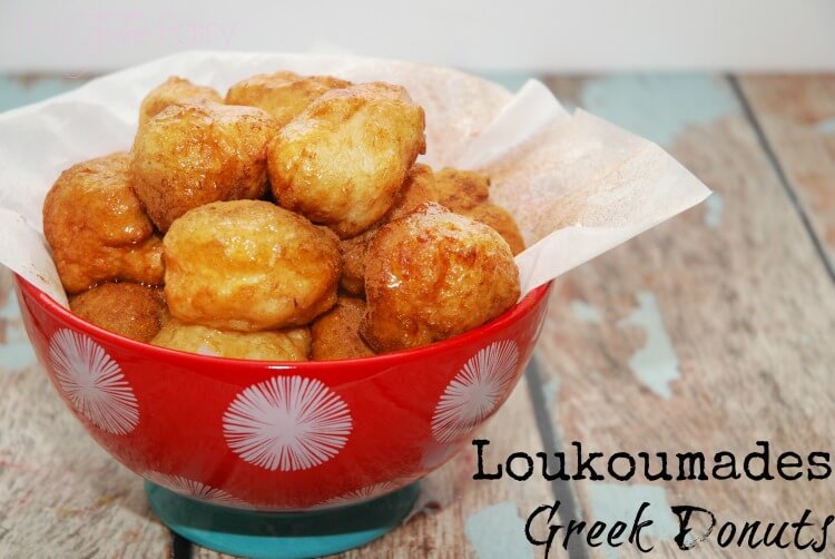 Loukoumades - Greek Donuts w/ My Big Fat Greek Wedding 2 #SundaySupper #food #recipe