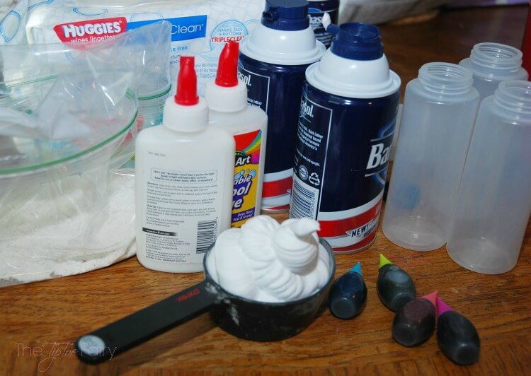Here's the supplies needed to make the paint. I recommend using food coloring DROPS and not gels. 