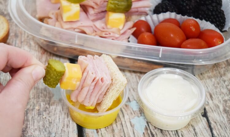 The UnSandwich - quick & easy #backtoschool #lunch idea! #ad #food