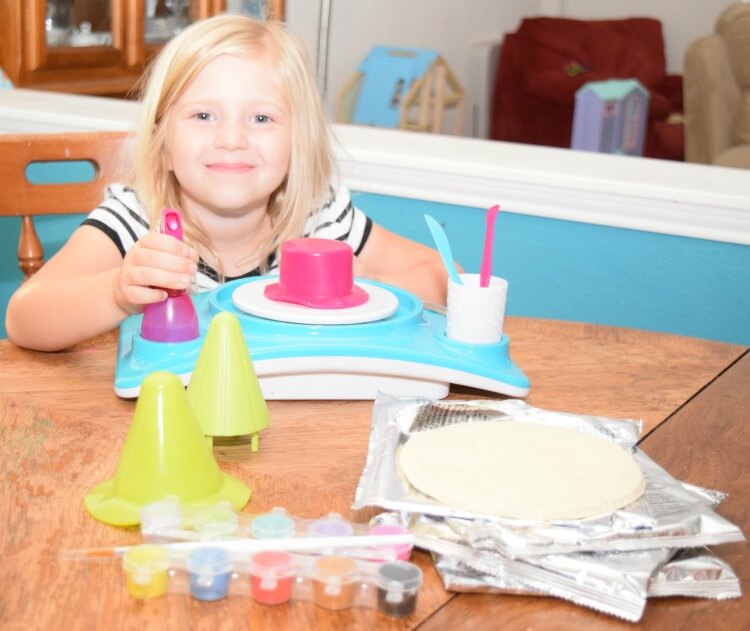 Inspire your kids creativity with #PotteryCool by @SpinMaster! #ad 