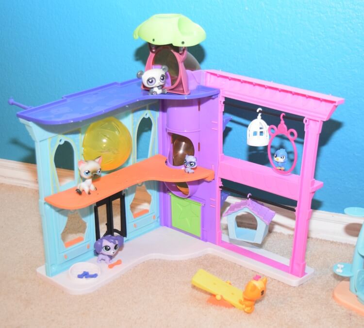 The pet clearance shop toys