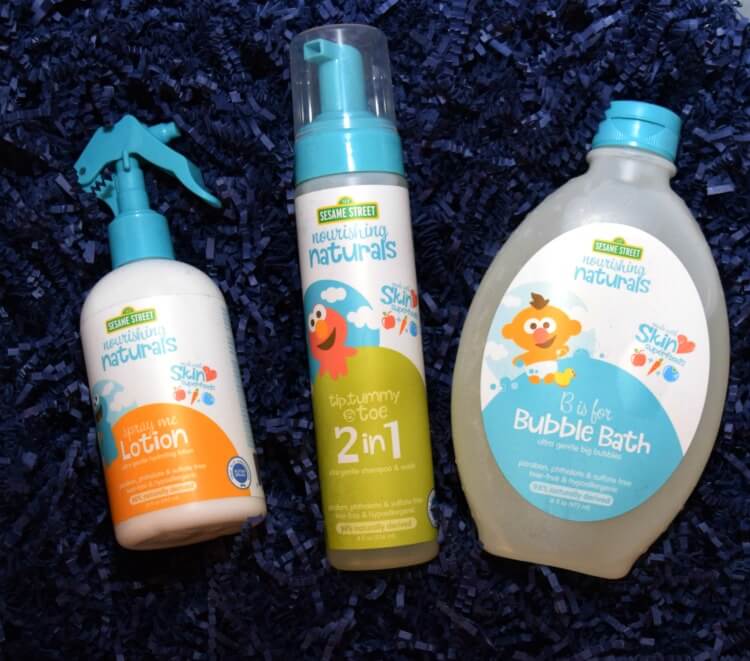 Come grab a coupon for these gentle @SesameStreetBathProducts for baby! #ad #BabyBabbleboxx