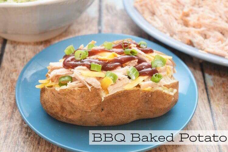 Get #RealFlavorRealFast with this easy BBQ Baked Potato with @Smithfieldfoods marinated pork! #ad 