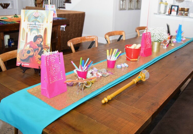 Check out these great princess party ideas for #DisneyJuniorFRiYAY AD @DisneyJunior