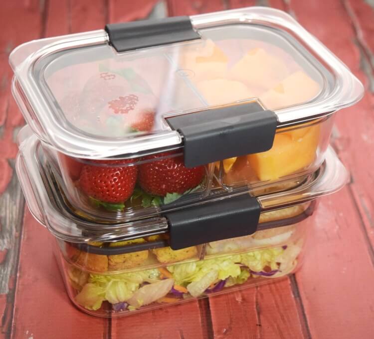 Eat like a Grown Up w @Rubbermaid #StoredBrilliantly! Come win your own! #ad @SheSpeaksUp 