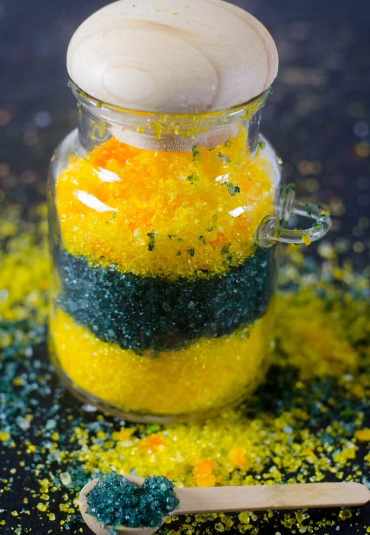 HufflePuff - DIY Harry Potter Gifts - House Bath Salts