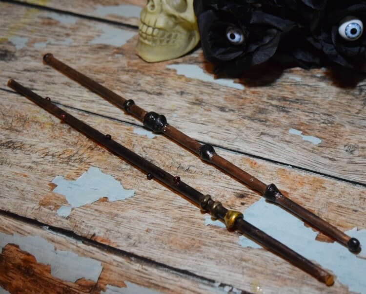 how to make harry potter wands out of paper