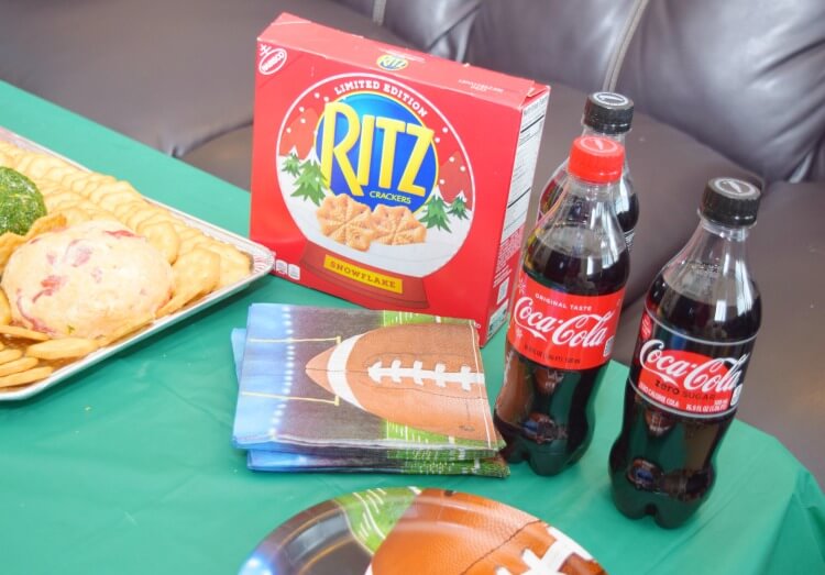 Game Time Snacks w/ @ritzcrackers and @cocacolaunitedstates! #ad #TogetherforGameTime @Walmart @SheSpeaksUp 