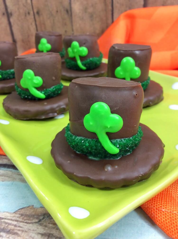 Let's make Lucky Leprechaun Hats & watch Disney's Darby O'Gill and the Little People! 