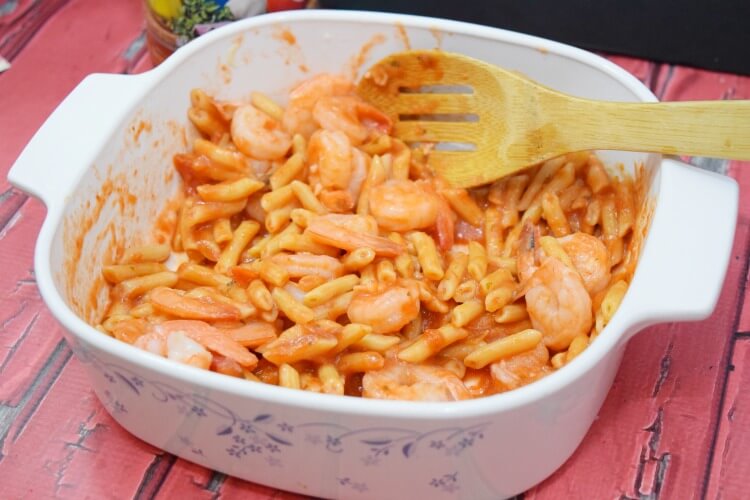Add the sauce and shrimp back to Shrimp Italiano for two completely in the microwave in just 5 minutes!