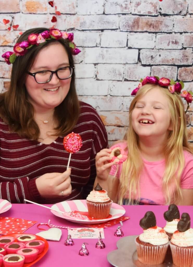 HERSHEY Flower Crowns