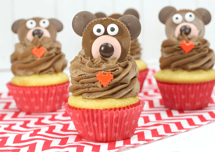 Valentine's Day Chocolate Peanut Butter Fudge Bears