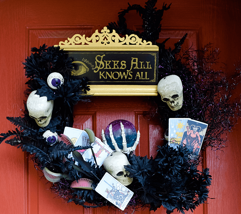 Close up of the Fortune Teller Halloween Wreath