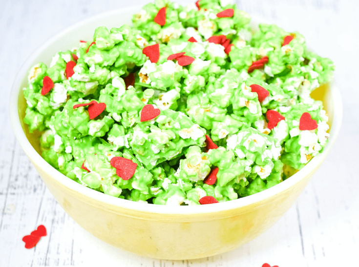 https://thetiptoefairy.com/wp-content/uploads/2020/11/grinch-popcorn-recipe-735x547.png