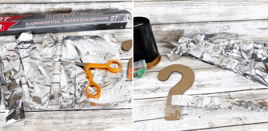 Wrapping the aluminum foil on the pirate hook