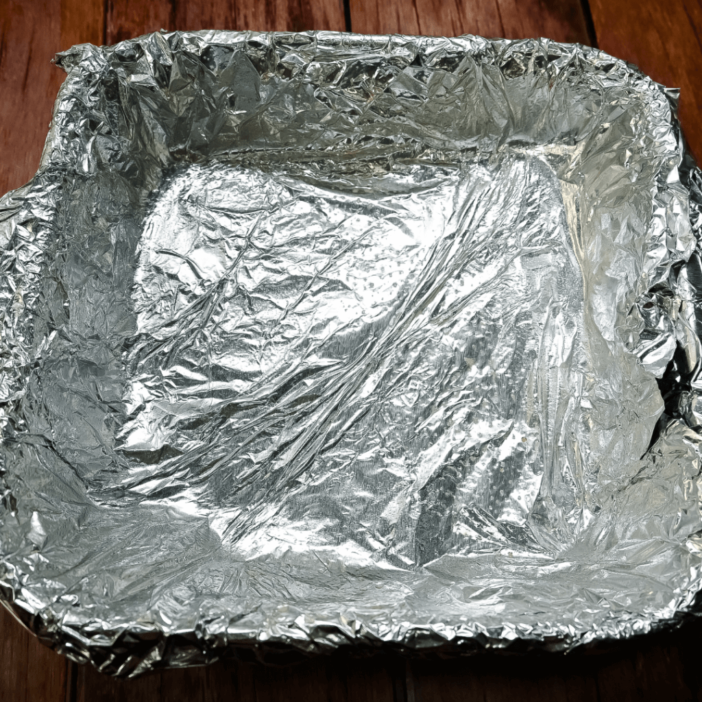 Foiled lined 8 x 8 pan