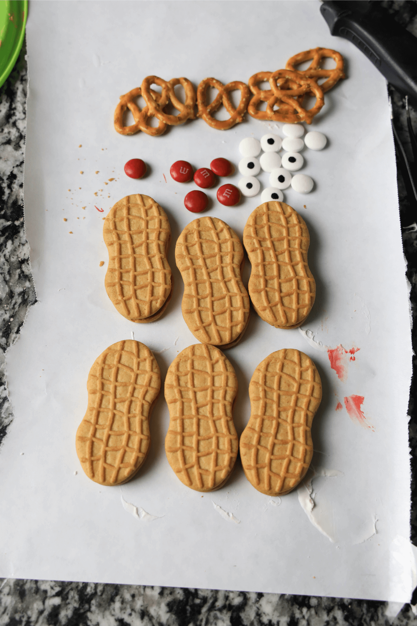 How to make Christmas Reindeer Nutter Butter Cookies The TipToe Fairy