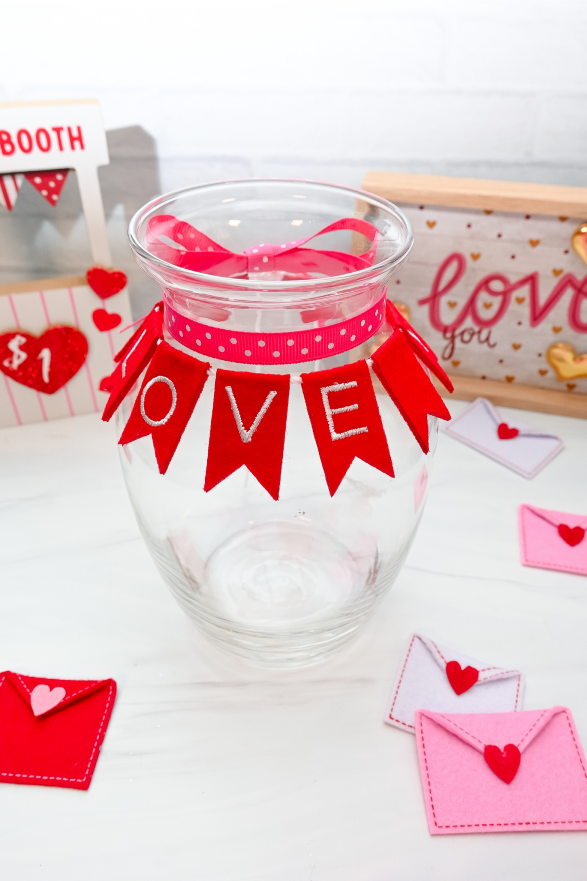 Make Your Own Jar of Date Nights | The TipToe Fairy
